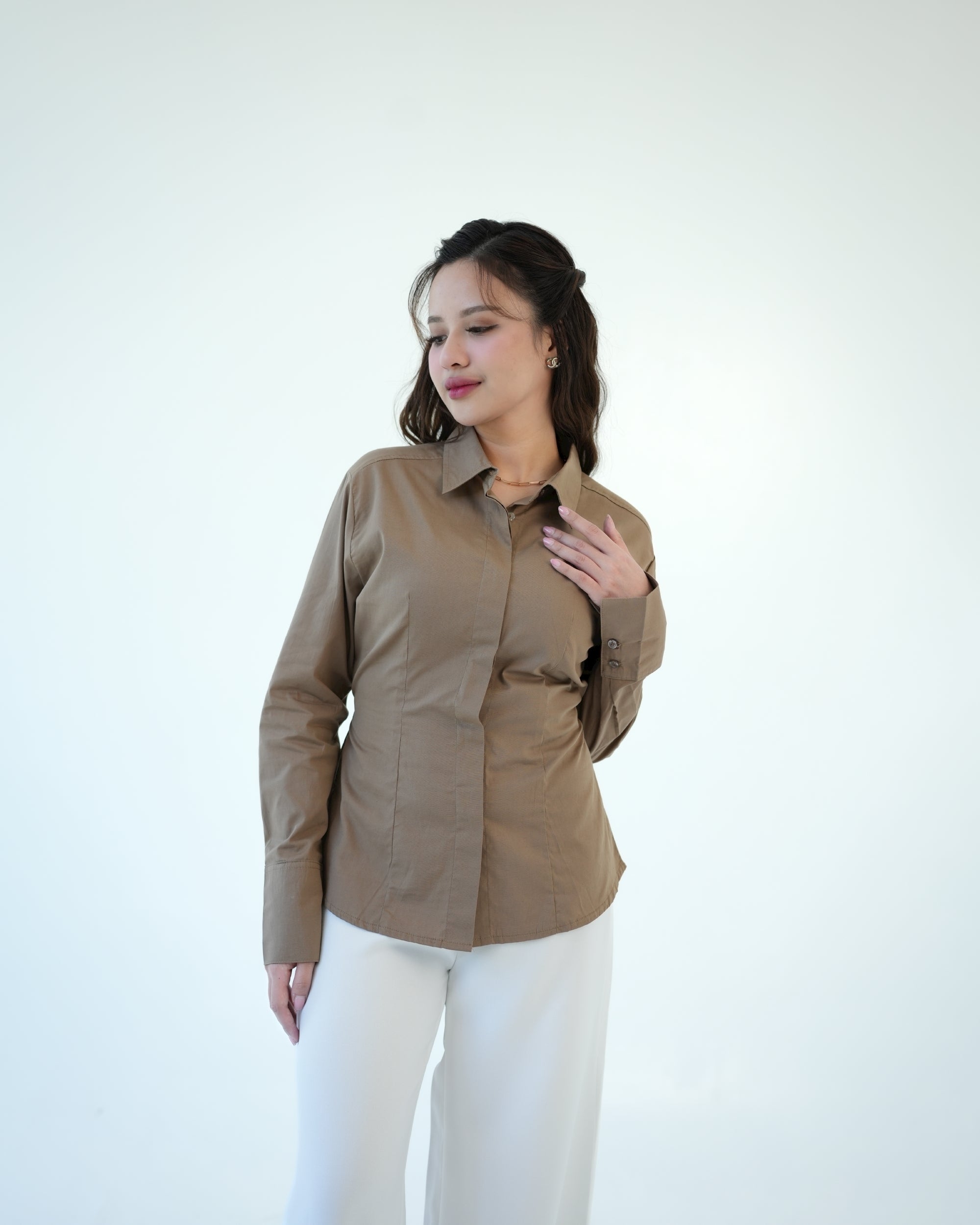 GEMMA FITTED SHIRT