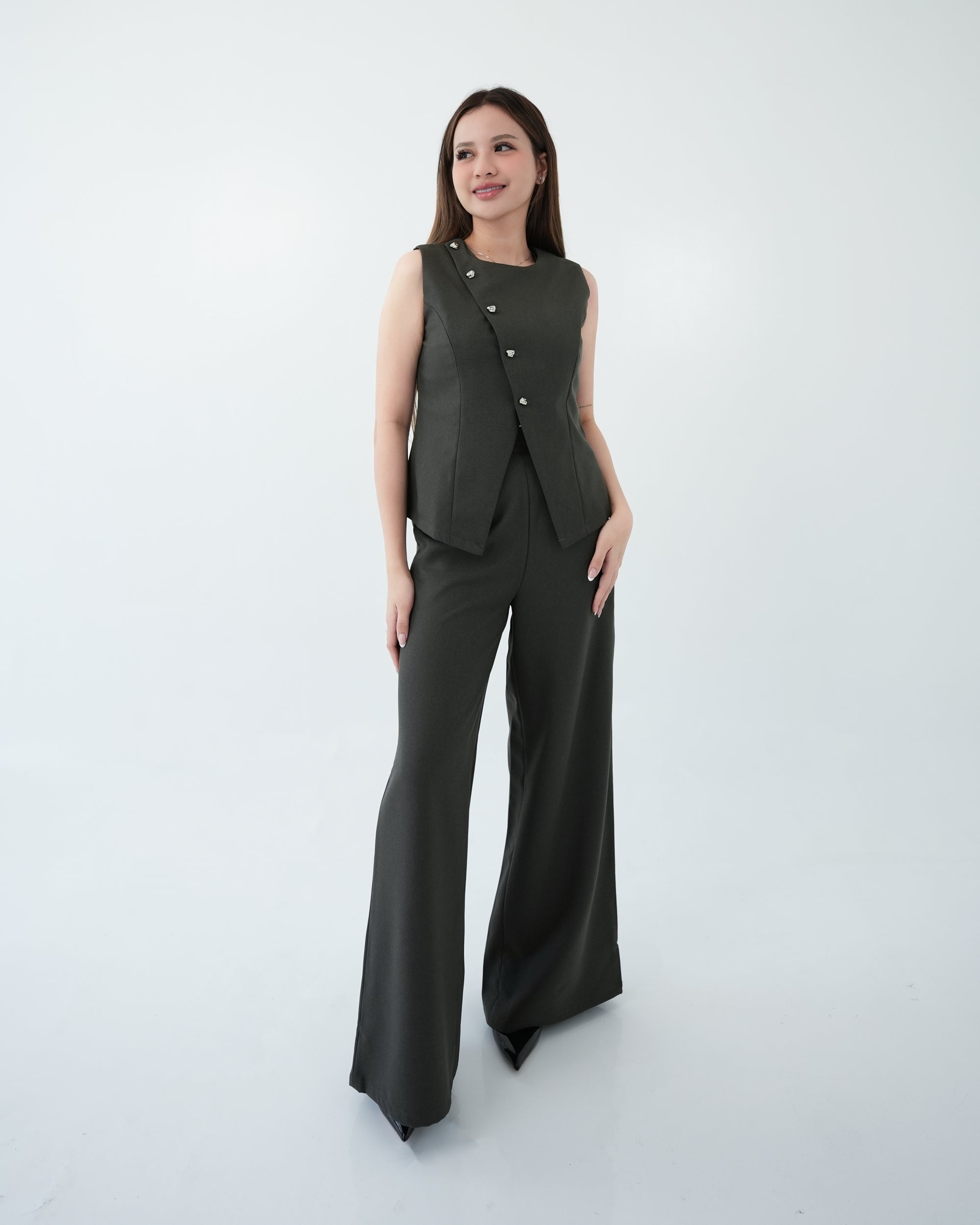 ARUNA PLAIN SET